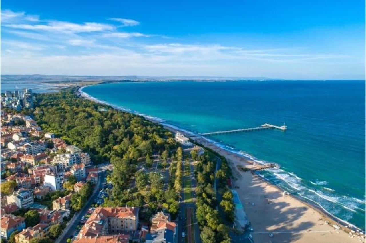 Salt Lake Aparthotel Pomorie Extérieur photo